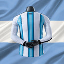 Camisa Argentina Home Versão Jogador Manga Longa - Copa do Mundo 2026