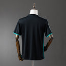 Camisa Retrô Real Madrid 17/18