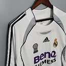 Camisa Retrô Real Madrid Manga Longa 06/07