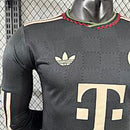 Camisa Bayern Munich 25/26 - Versão Jogador Manga Longa