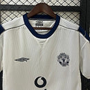 Camisa Retrô Manchester United 00/01