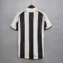 Camisa Retrô Newcastle United 05/06
