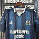 Camisa Retrô Newcastle United 05/06