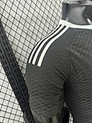 Camisa Real Madrid 25/26 - Versão Jogador Manga Longa