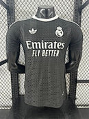 Camisa Real Madrid 25/26 - Versão Jogador Manga Longa